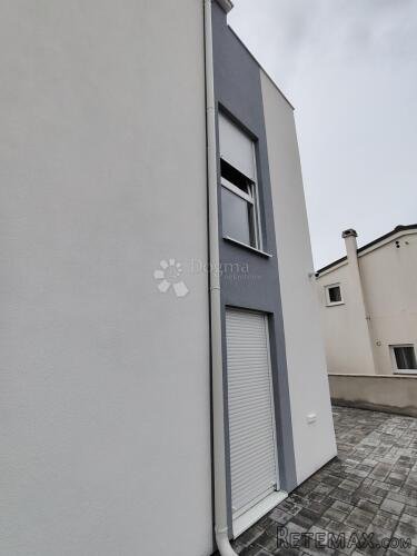 OBITELJSKI APARTMAN NA VIRU - NOVOGRADNJA - 3
