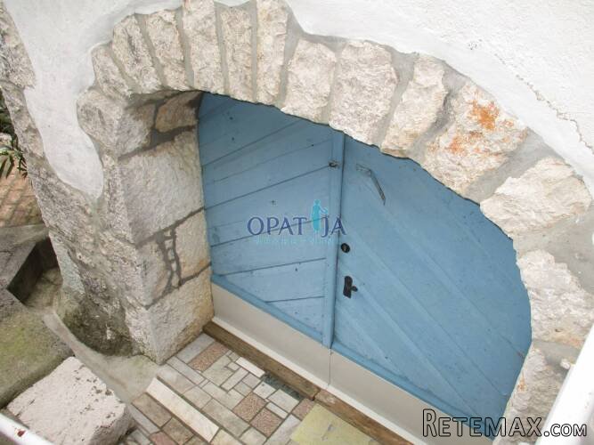 Brseč, samostojeća katnica - 4