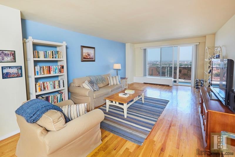1 bedroom Apartment For Sale: 110 -11..