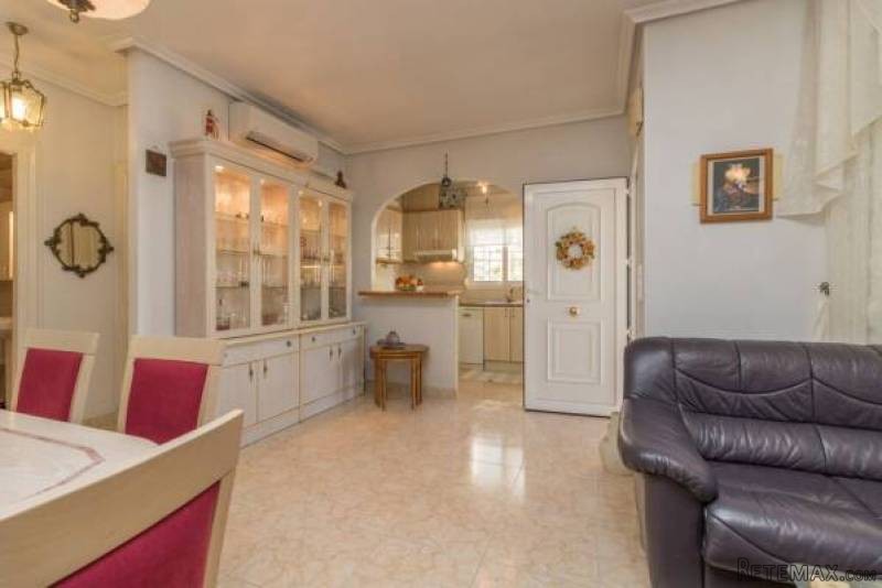 3 Bedroom 2 Bathroom Townhouse In Playa.. - 2
