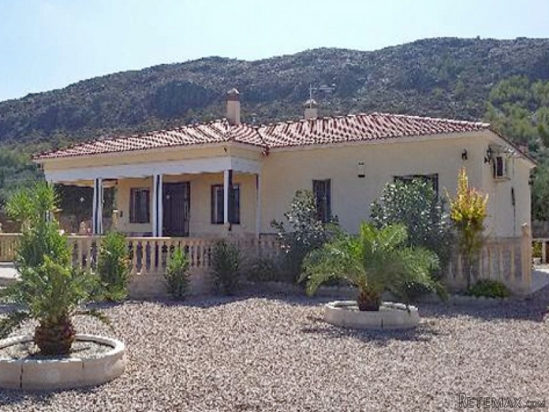 Calasparra-Murcia -3 Bed Detached Villa..