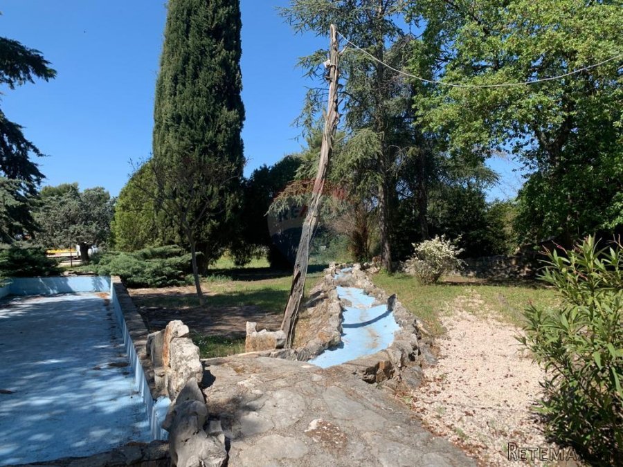 Istra, Poreč, kuća sa restoranom i velikom okućnicom od 5614 - 2