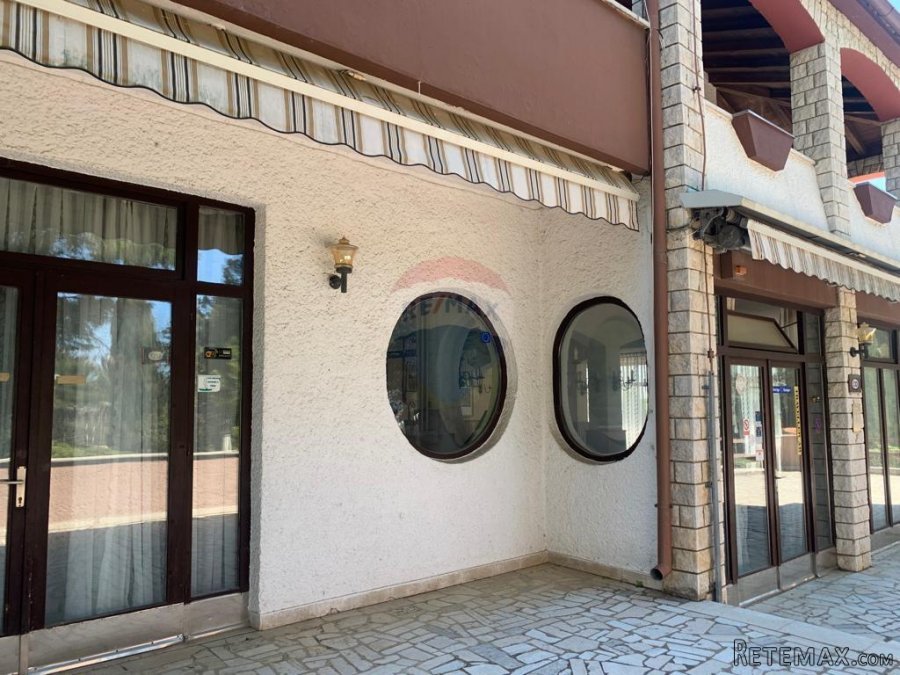 Istra, Poreč, kuća sa restoranom i velikom okućnicom od 5614 - 3