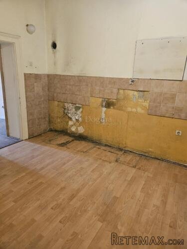 Stan za renovaciju prvi red do mora! - 3