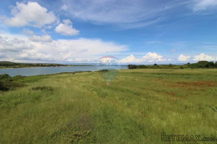 ISTRA, LIŽNJAN, GRAĐEVINSKO ZEMLIŠTE 3526 M2 - R ZONA...