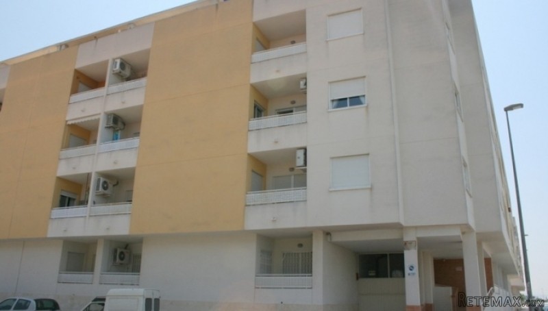 Resale · Apartment · Spain · Costa Bl..