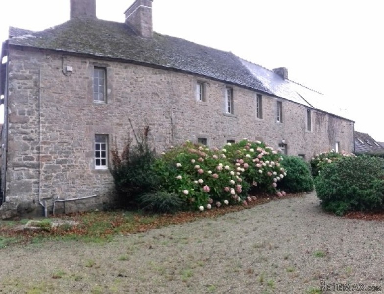 Vast Country House, Huge Potential