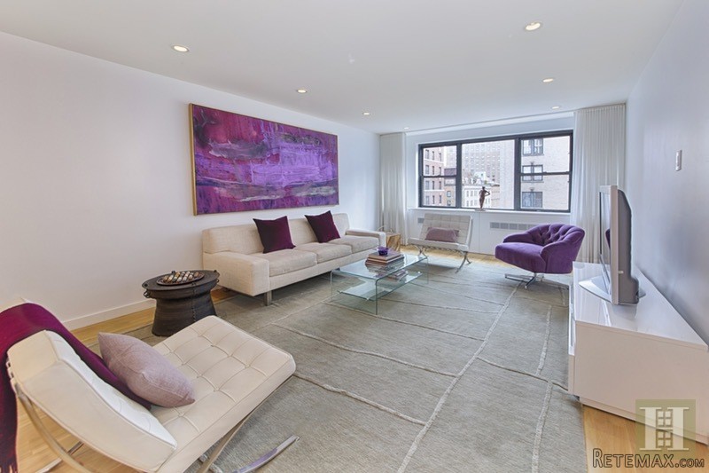 3 bedroom Apartment For Sale: 11.. - 2