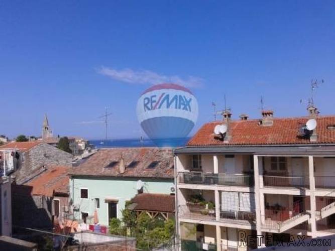 Penthouse u centru Poreča , POGLED MORE , 1.154 €/ m2... - 2