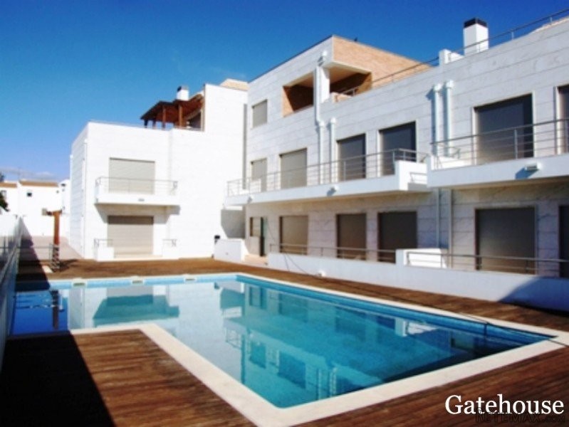 Santa Luzia 2 Beds Apartment For Sale