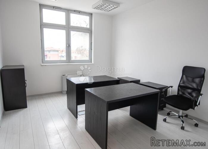 Stambeno - poslovna zgrada u centru Varaždina - 2
