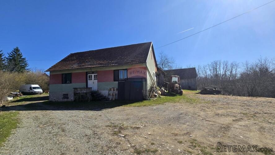 Ogulin, Donje Dubrave - Kuća i veliko zemljište, investicija - 3