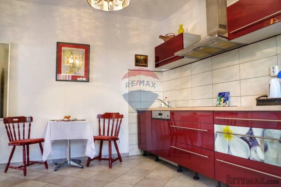 MALI LOŠINJ - kuća sa 6 apartmana na atraktivnoj lokaciji - 5
