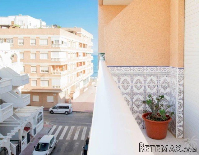 This cozy apartment can be found a few steps from the beach.. - 6