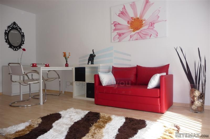 Wohnung in Moosach, schones..