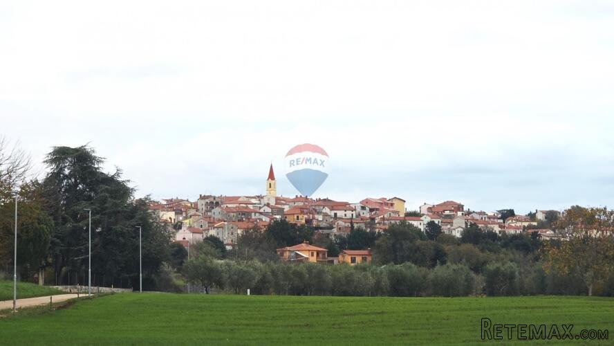 Istra,Brtonigla-Građevinsko zemljište na odličnoj lokaciji