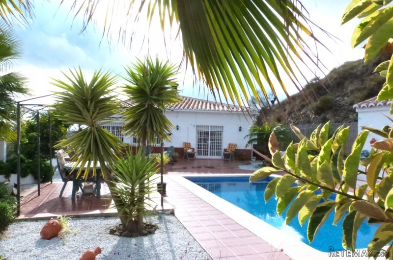 4 bedroom, 3 bathroom Villa, (build 200.. - 2