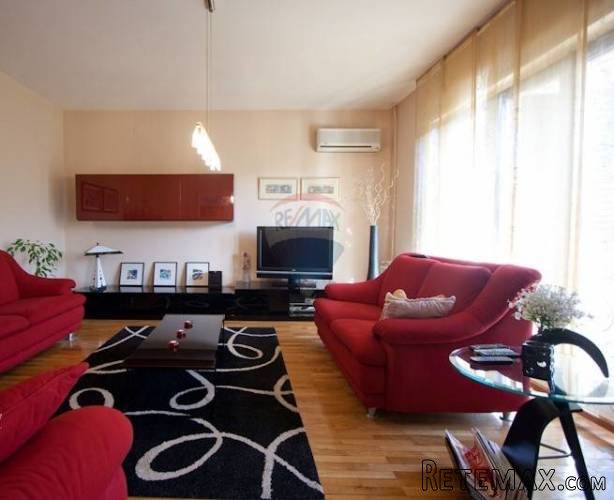 Istra,Poreč, apartmanska kuća u najljepšem djelu Poreča...