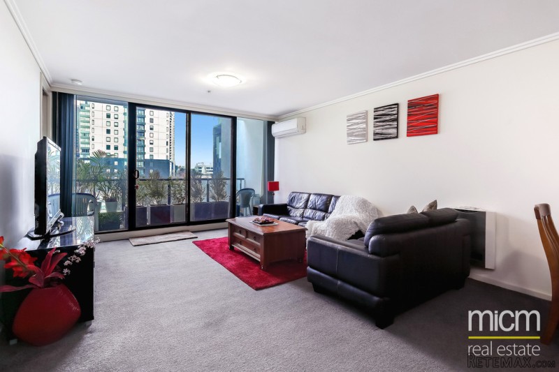 Superb Southbank Style at an Affordable..
