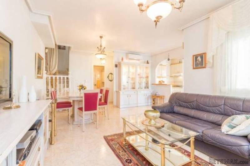 3 Bedroom 2 Bathroom Townhouse In Playa..