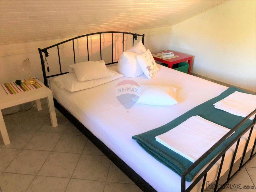 MALI LOŠINJ - kuća sa 6 apartmana na atraktivnoj lokaciji - 10