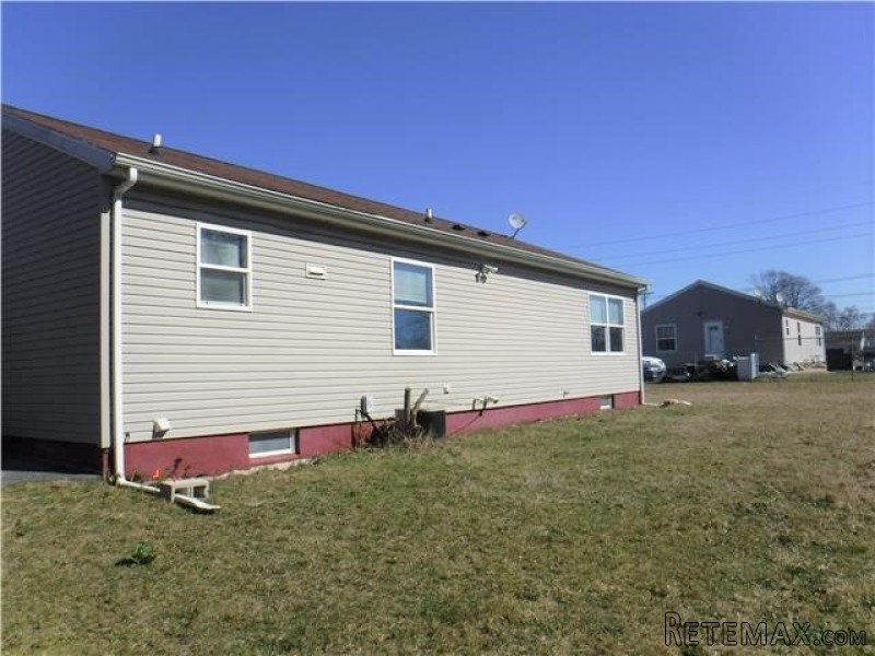 65 Luciano Avenue Vineland, NJ, 08360.. - 2