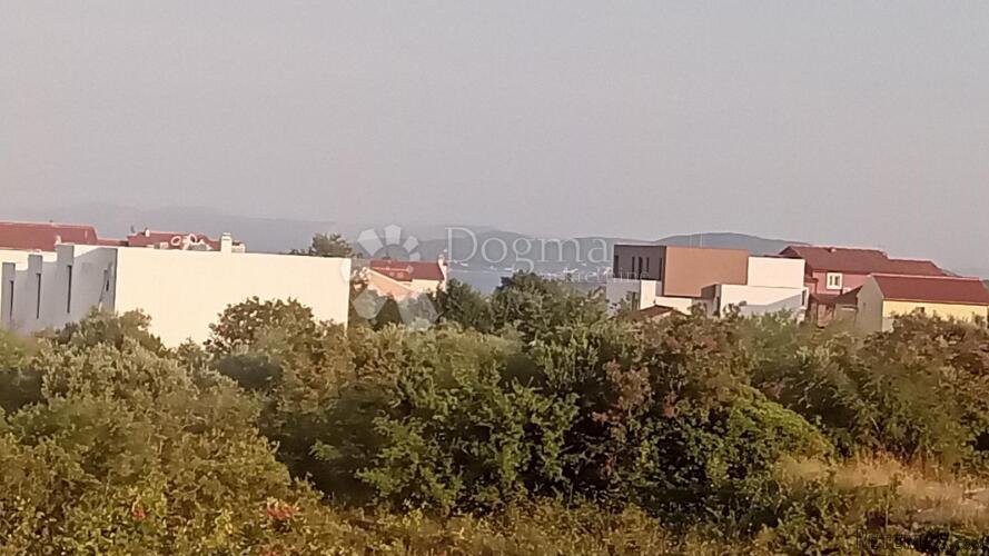 VODICE GRAĐEVINSKO ZEMLJIŠTE U REZIDENCIJALNOM DIJELU SA PO - 3