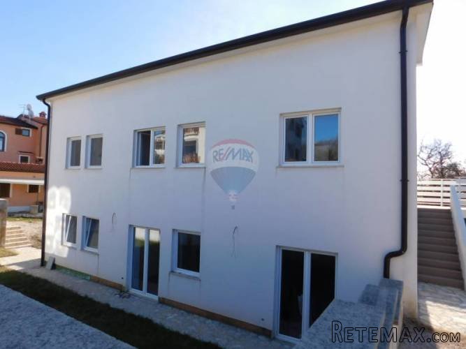 Valica - Stan na prvom kat, 60m2 PRILIKA! - 2