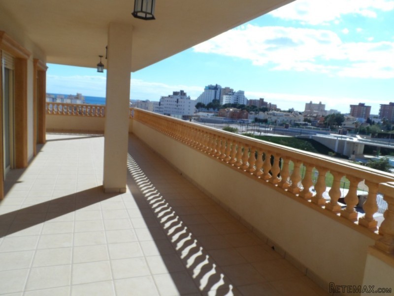 3 Bedroom Penthouse Apartment