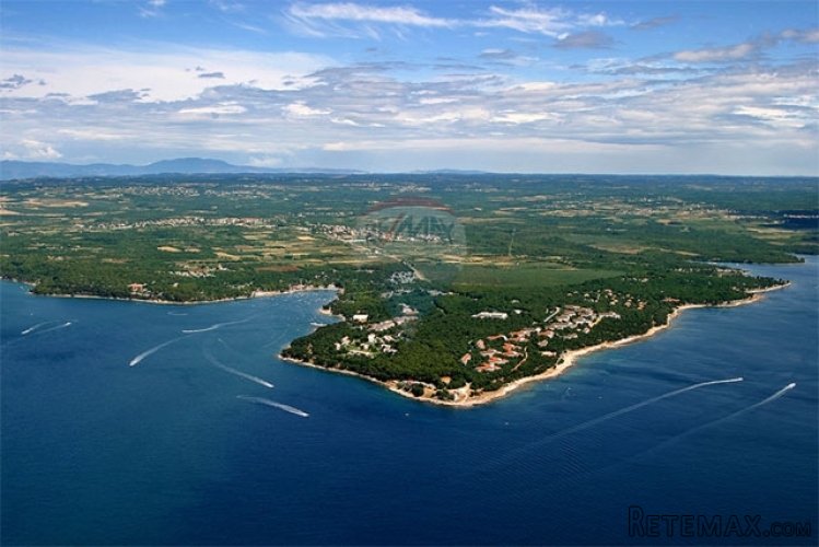 Lanterna građevinsko zemljište 8254m2