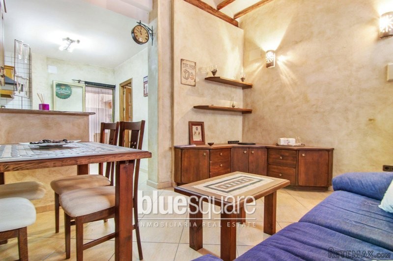Quaint renovated 1-bedroom village house - 2