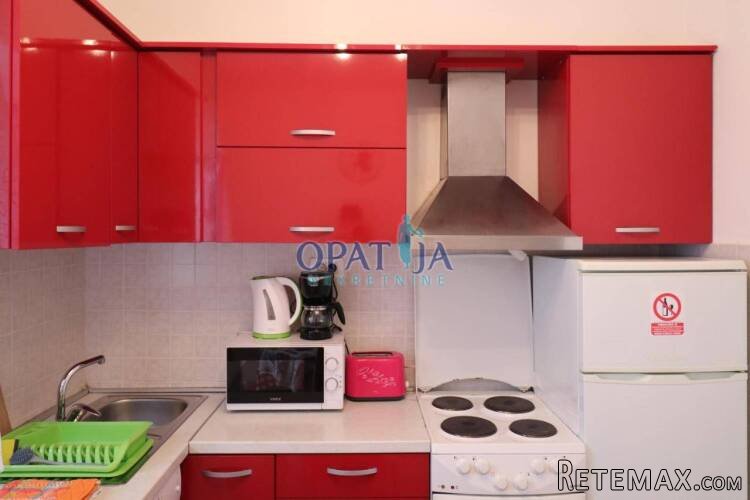 Stan: Opatija, 50 m od šetnice, 1s+db, novouređeno - 8