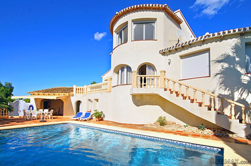 Fd2154 - Fabulous 5 Bed Villa In Balcon..