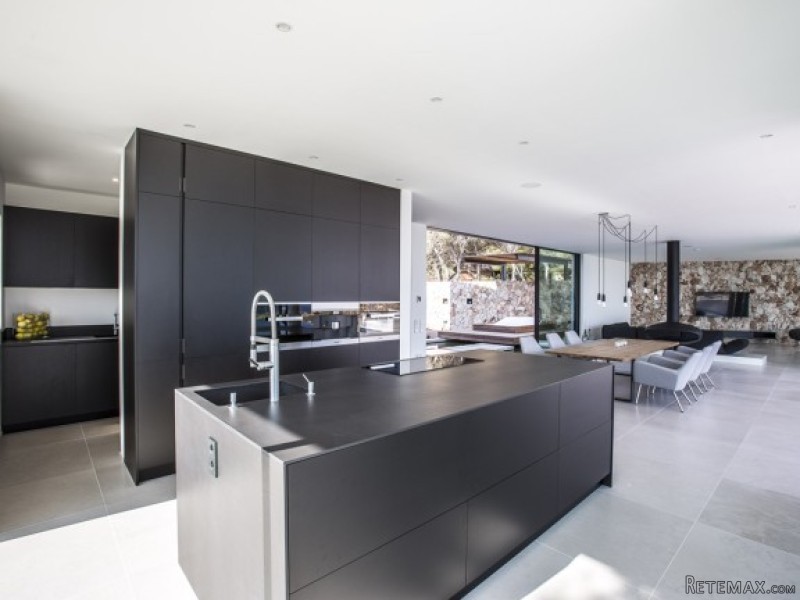 *reserved* Minimalistic Villa With Sea.. - 2