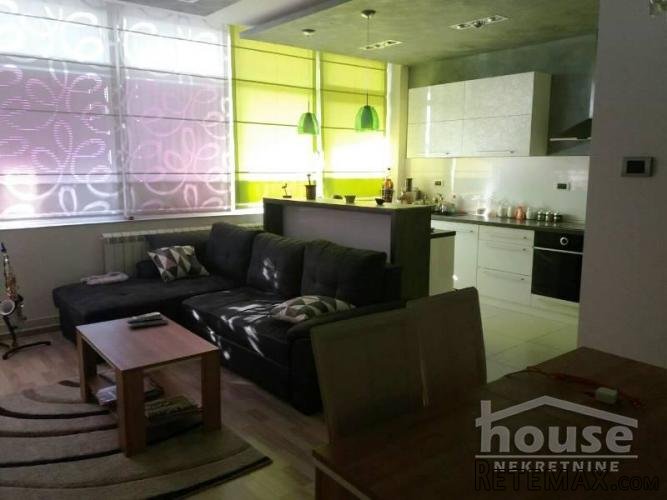 AGENCIJSKA OZNAKA STANA JE 9109526, NOVI SAD, BULEVAR.. - 2