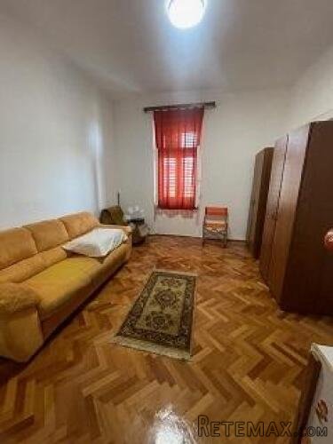 CENTAR, šesterosobni stan idealan za investiciju - 2
