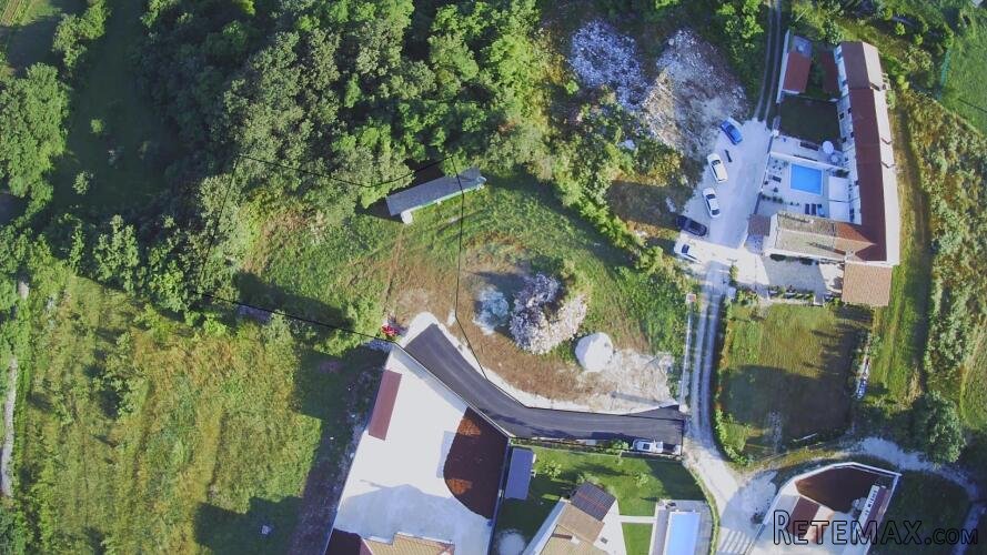 Istra, Kanfanar okolica građevinsko poljoprivredni teren