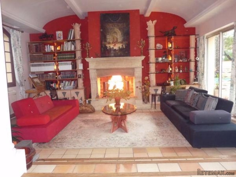 Superb Mediterranean Style Villa With A.. - 2