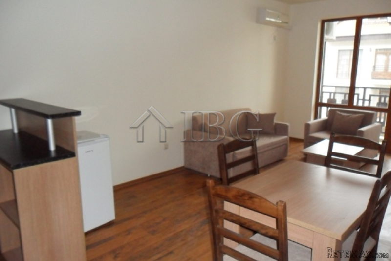 Furnished 1-Bedroom apartment 200 m.. - 2