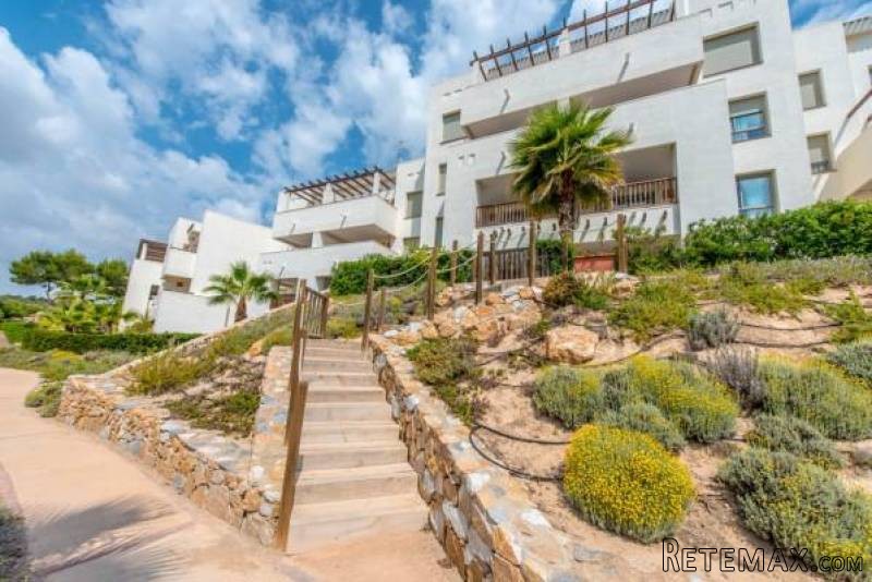 3 Bedroom 2 Bathroom Apartment In Los..