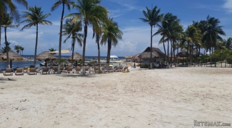 GREAT HOTEL SITE FOR CONDOMINIUMS OR..