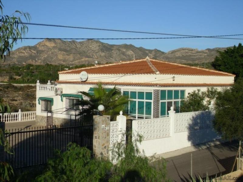 Existing Home & Business in Albatera.. - 2