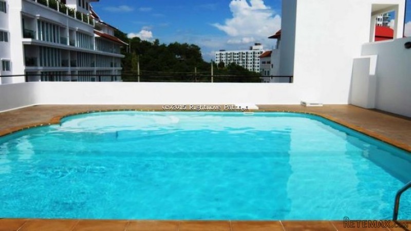 2 Bedroom Condo for sale in Pratumnak -..