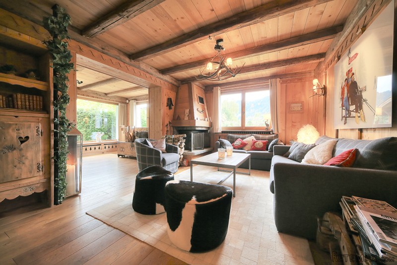 A superb, centrally located 4 bedroom.. - 2