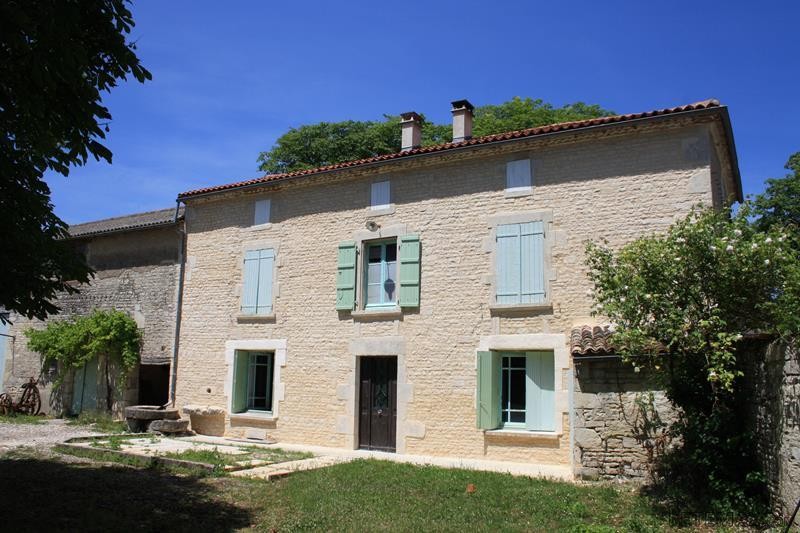 Spacious House In The Centre Of An..
