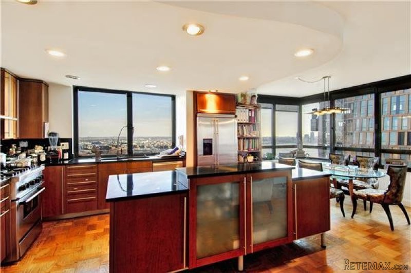 3 Bedrooms - Condo - New York State -.. - 2