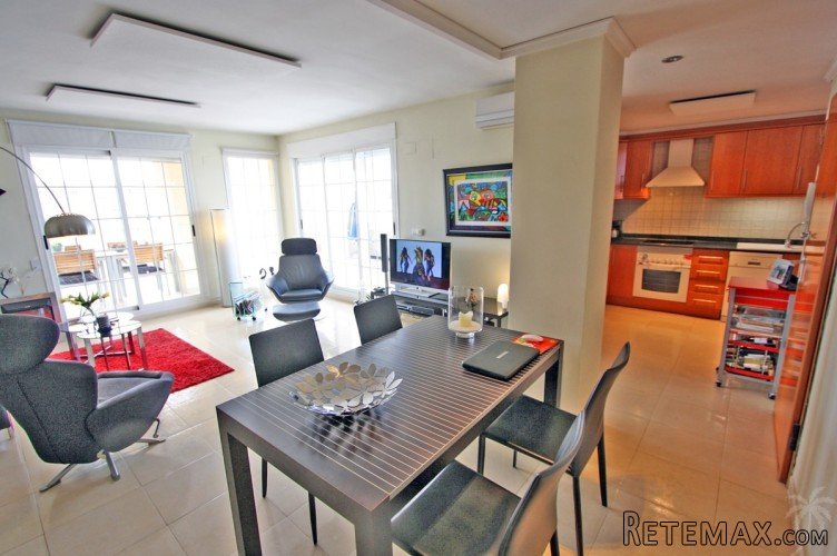 Fabulous luxury apartment for sale in an urbanization at.. - 4