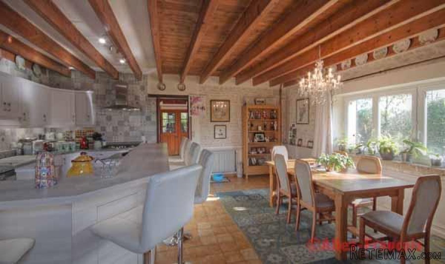 Fontivillié (79) - Detached property with heated pool set in.. - 4