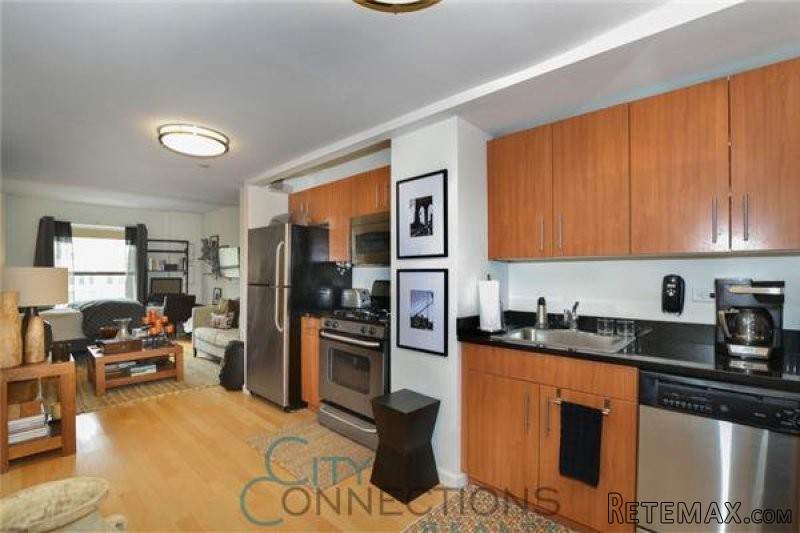 Condo - New York State - For Sale - 2
