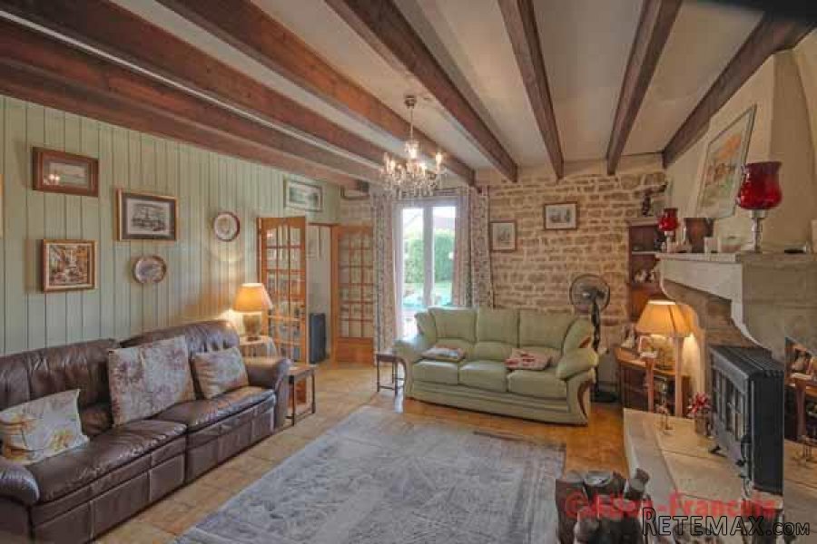 Fontivillié (79) - Detached property with heated pool set in.. - 6